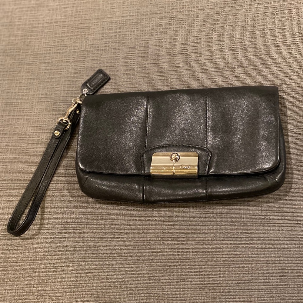 Coach Black Leather Wristlet Clutch Bag
